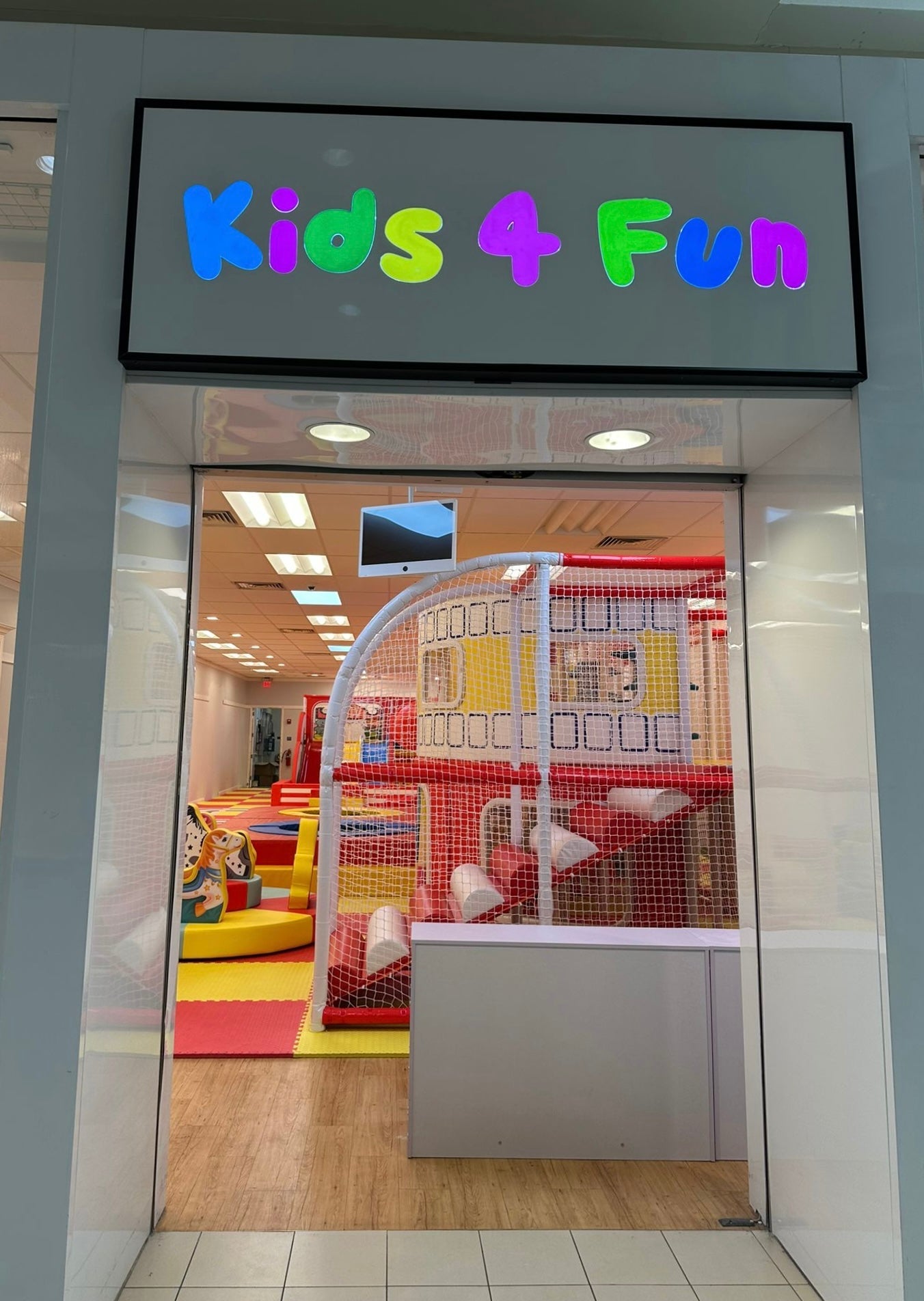 Poughkeepsie Galleria Mall- NEW YORK